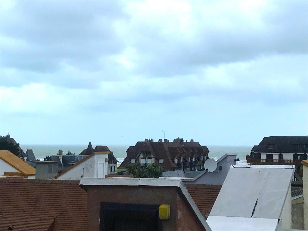 Appartement 3 Chambres Avec Roof Top A 5 Mn De La Plage Deauville Ngoại thất bức ảnh